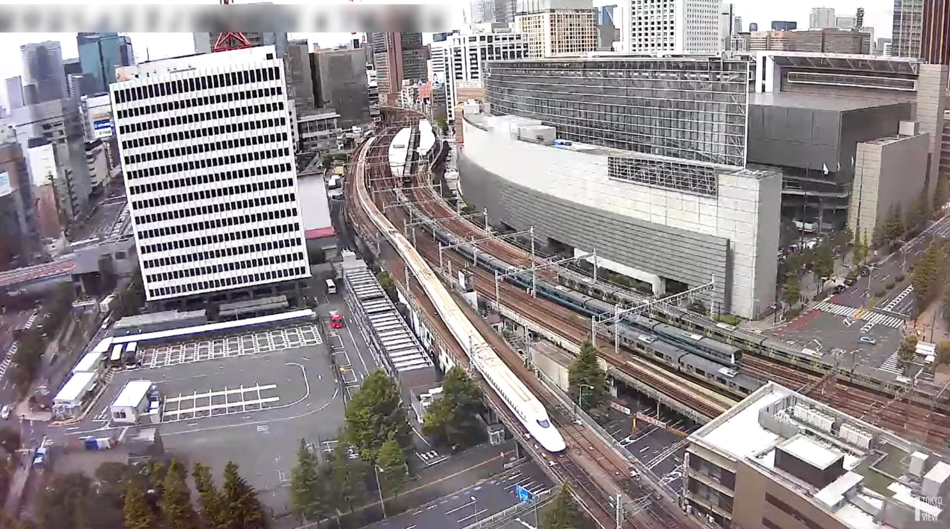 Tokyo Station Train View Live Camera(Marunouchi, Chiyoda-ku, Tokyo)